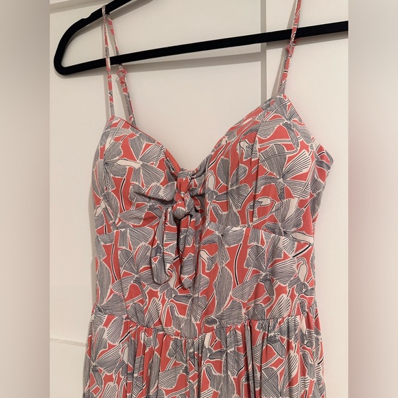 As U Wish XS salmon pink jumpsuit with beautiful floral print. Excellent - Picture 2 of 3